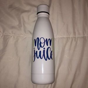 Mom Juice 17 oz bottle